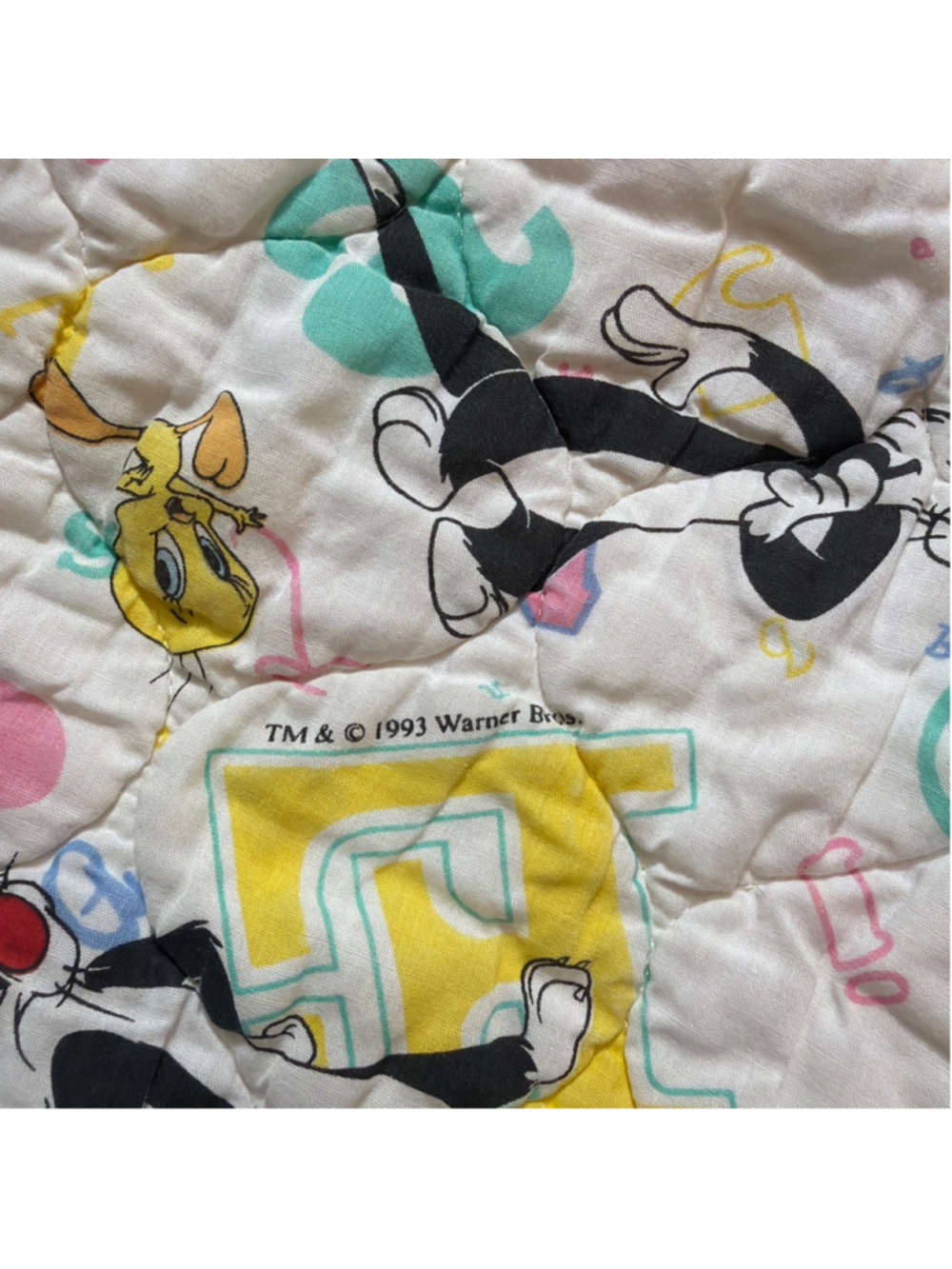 Vintage Looney Tunes Crib Quilt Tweety Sylvester Warner Bros. Cartoon Characters - Picture 2 of 6